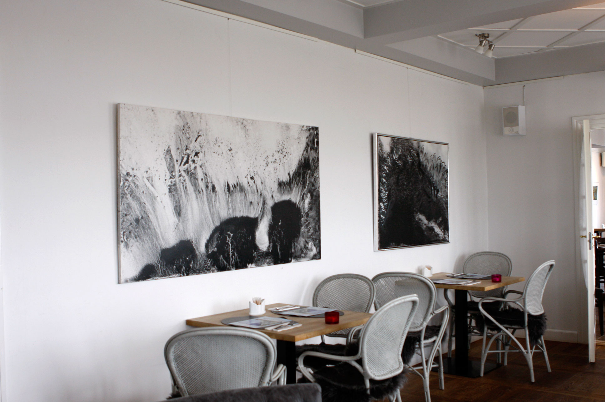 Udstilling hjerting badehotel, café ship inn 1. – 30. juni 2013 ... Stue rhododendron
